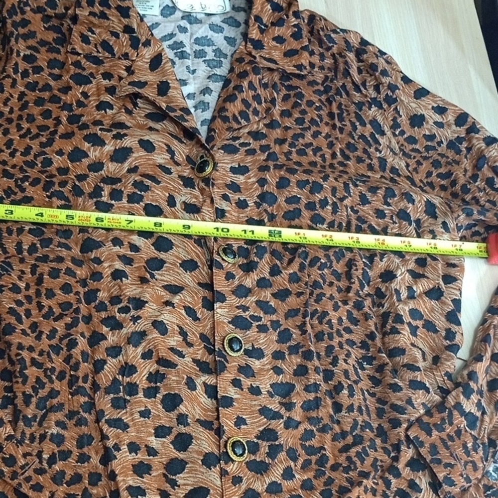 Che Studio Leopard Print Button-Up DRESS - Picture 5 of 15